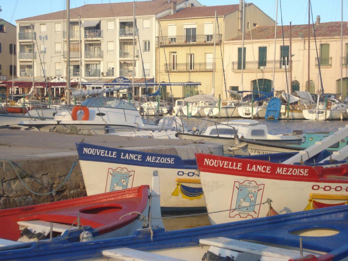 Port Mezua Apartment Mèze Exterior foto