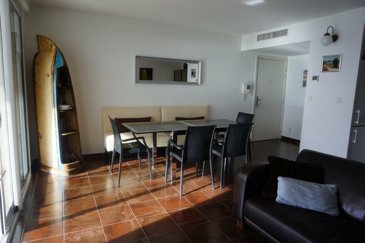 Port Mezua Apartment Mèze Exterior foto